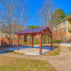 building at Towne West Manor features spacious two & three bedroom apartment homes